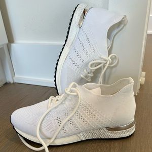 14th & Union White Sneakers